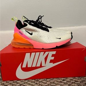 Nike Air Max 270